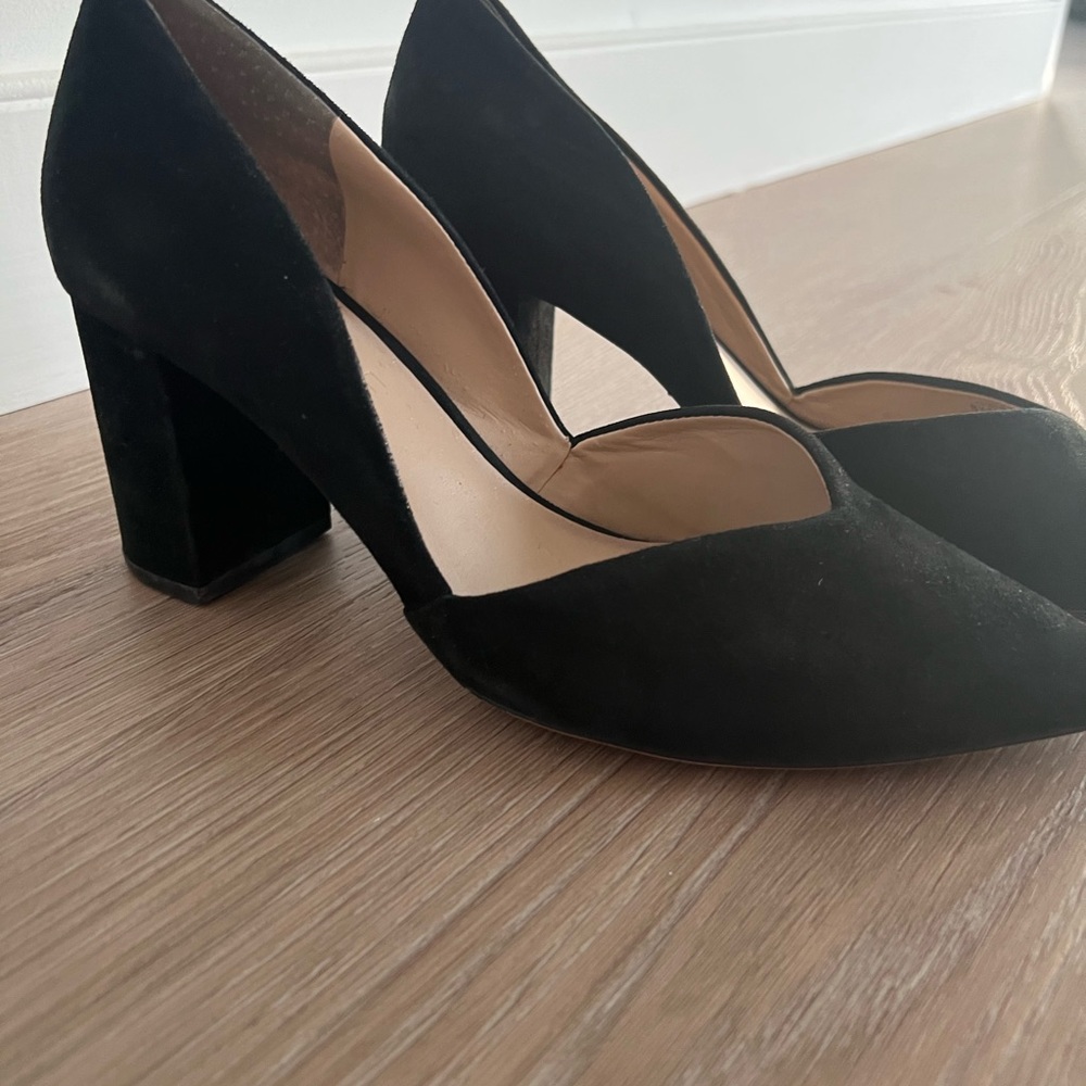 1. Slate Black Suede Pump Size 8.5